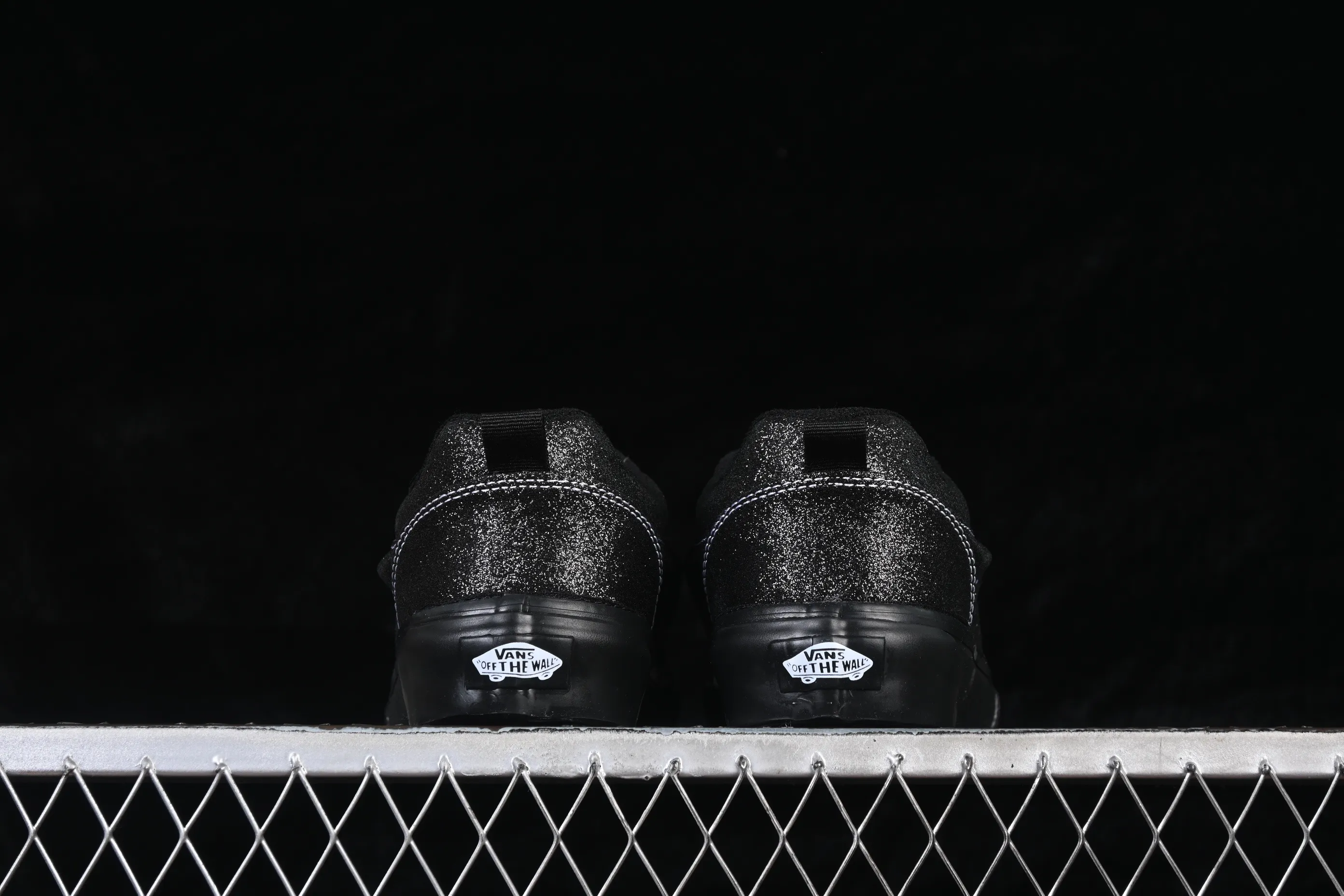 All categories Vans Vans series Vans Low Vans low-top Vans Knu Skool Vans low-top casual skateboard shoes VN0009AK03